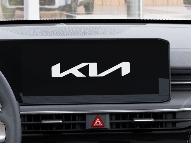 2026 Kia K5 GT-Line photo 17