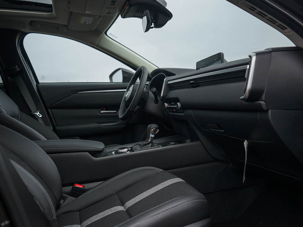 2025 Mazda CX-50 2.5 S Premium photo 9