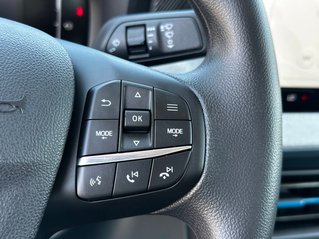 2025 Ford Maverick XLT photo 11