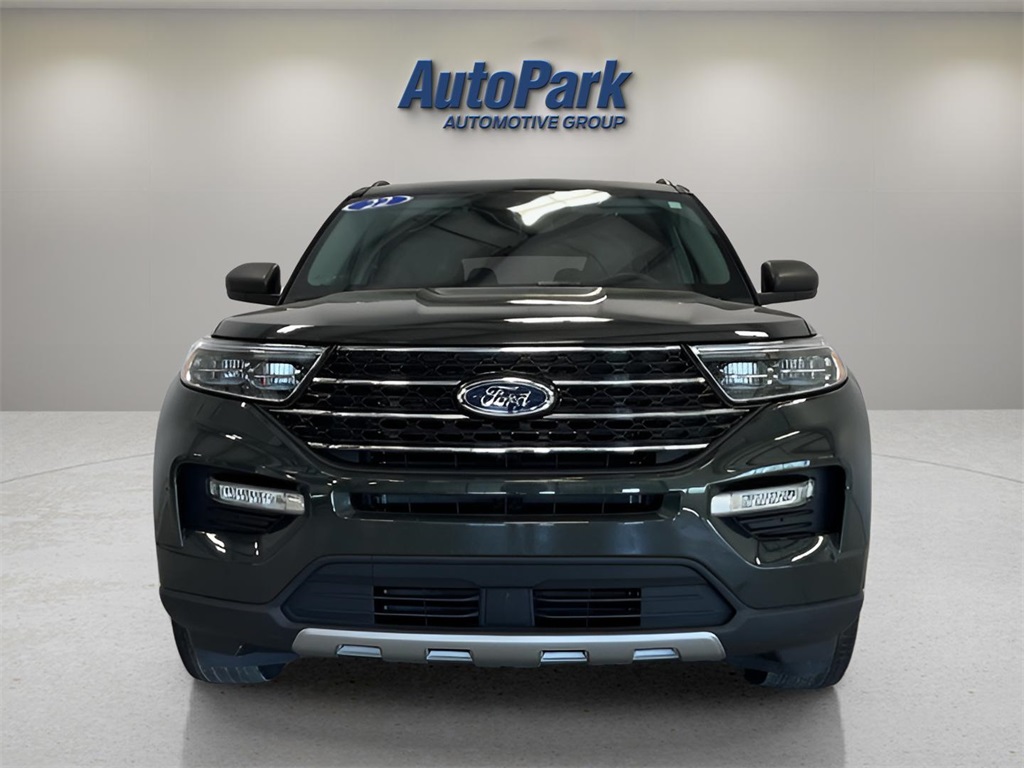 2022 Ford Explorer XLT photo 2