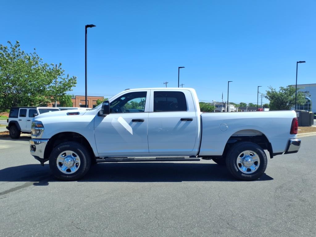 2025 Ram 2500 Tradesman photo 14