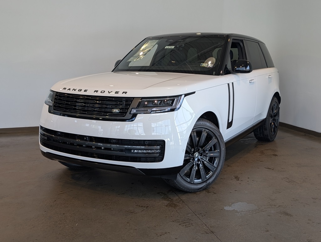 2025 Land Rover Range Rover SE's photo