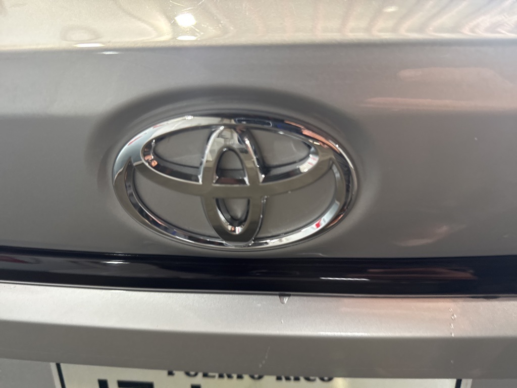 2022 Toyota Corolla L photo 17