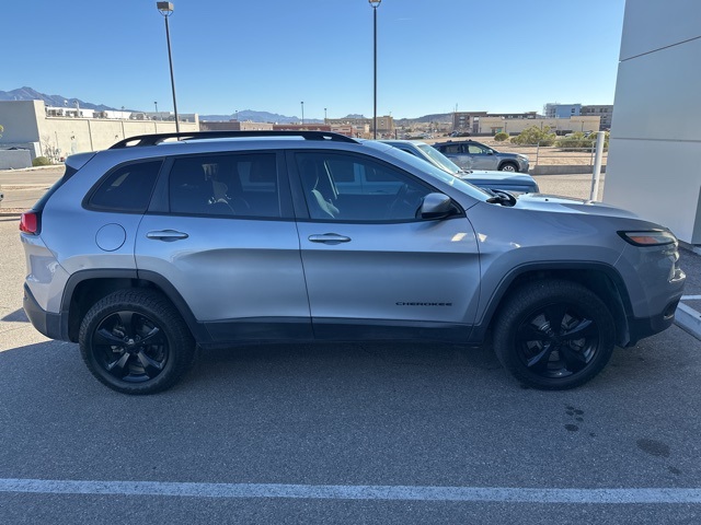 2016 Jeep Cherokee Altitude