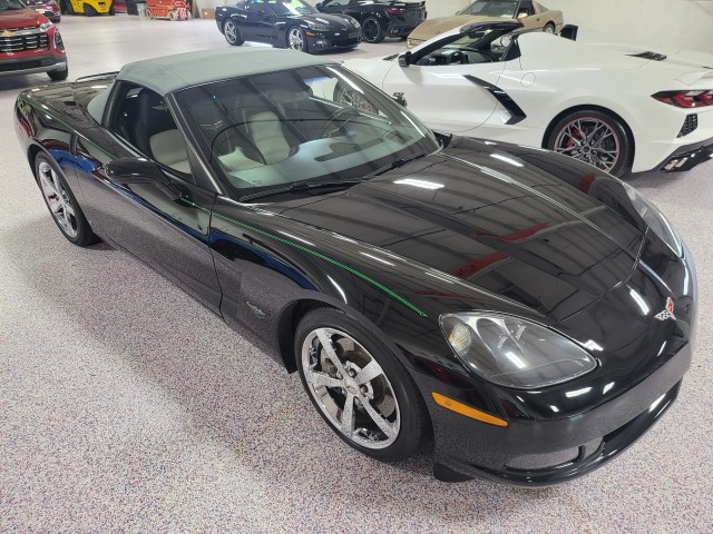 2008 Chevrolet Corvette 3LT photo 2
