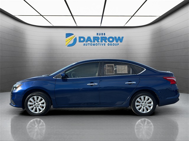 2017 Nissan Sentra SV photo 2