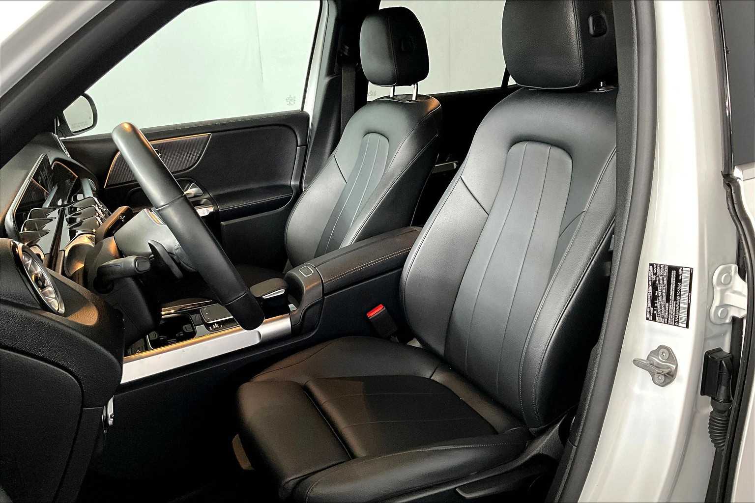 2022 Mercedes Benz GLB 250 4MATIC photo 8