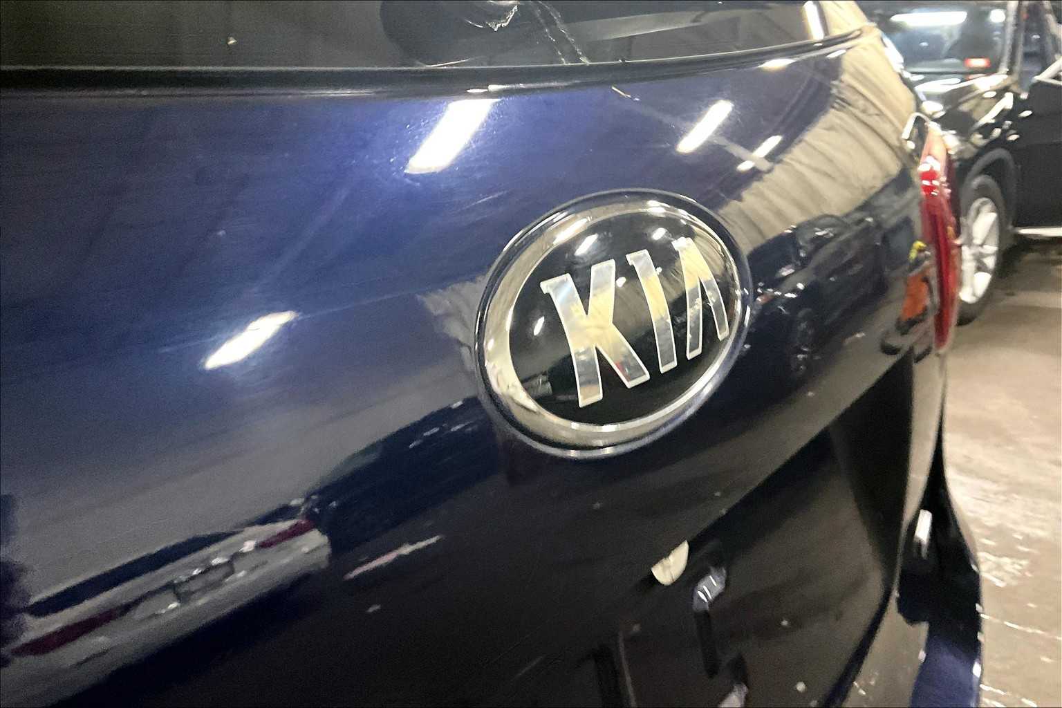2020 Kia Sorento LX photo 29