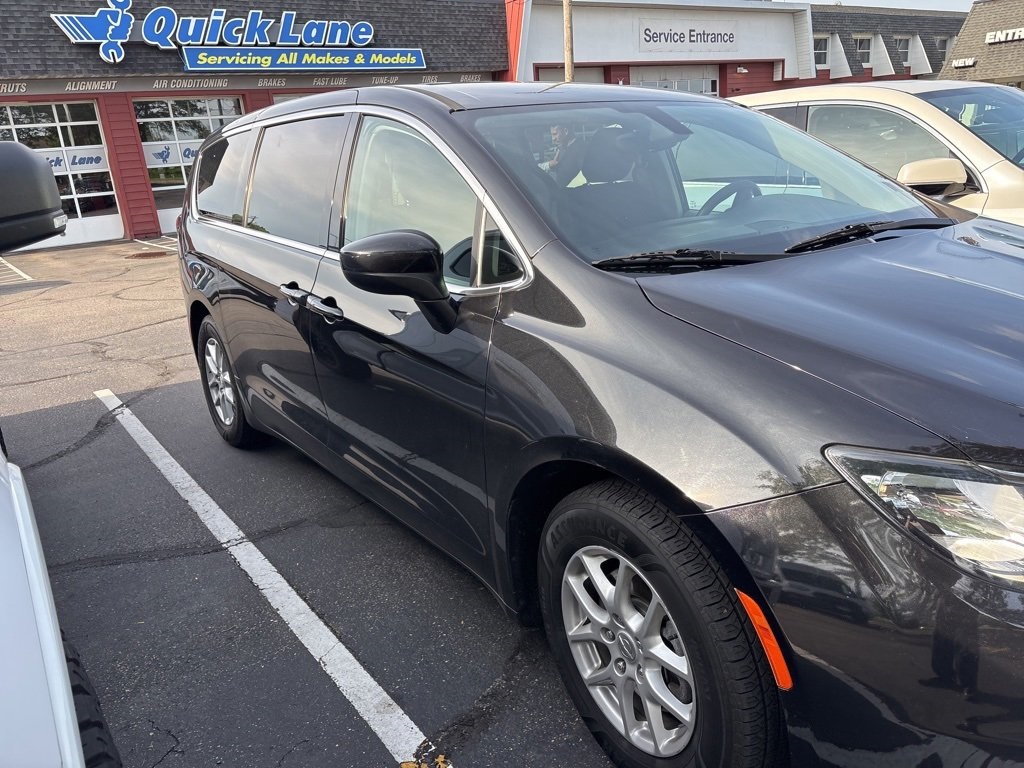 Certified 2017 Chrysler Pacifica Touring with VIN 2C4RC1DG0HR501919 for sale in White Bear Lake, Minnesota