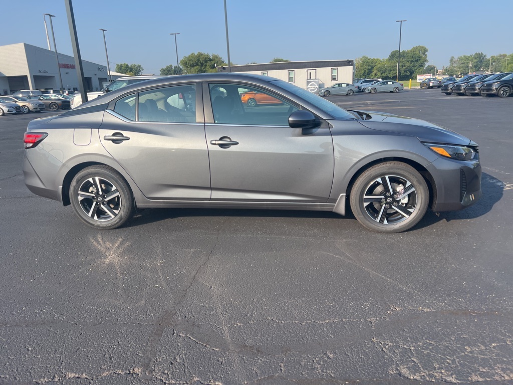 2025 Nissan Sentra SV photo 2