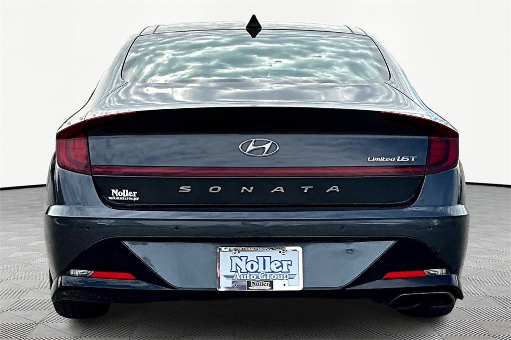 2023 Hyundai Sonata Limited photo 4