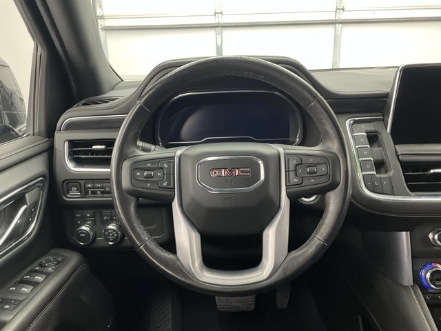 2022 Gmc Yukon XL SLT photo 3