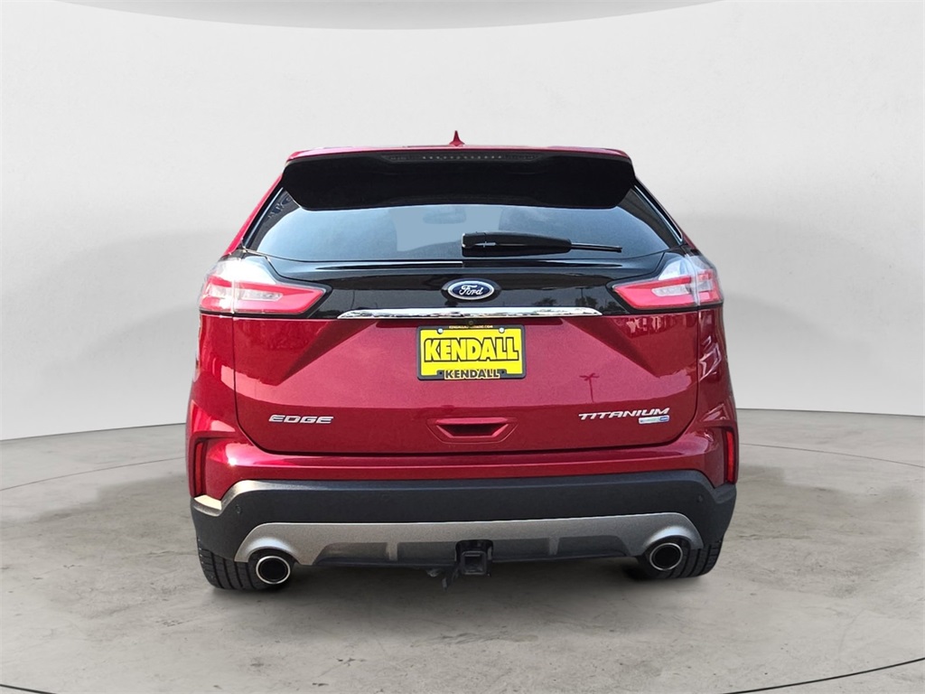 2019 Ford Edge Titanium photo 4