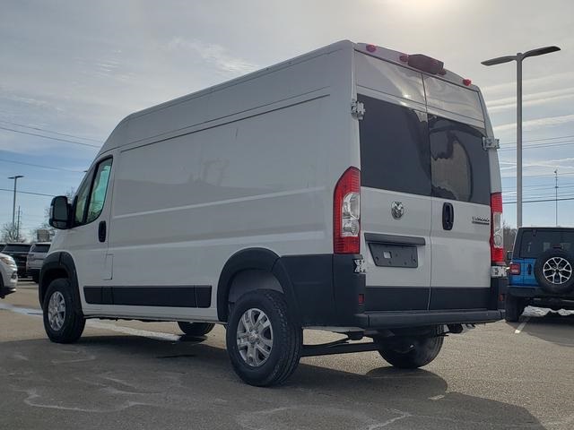 2025 Ram ProMaster 1500 Base Cargo Van photo 4