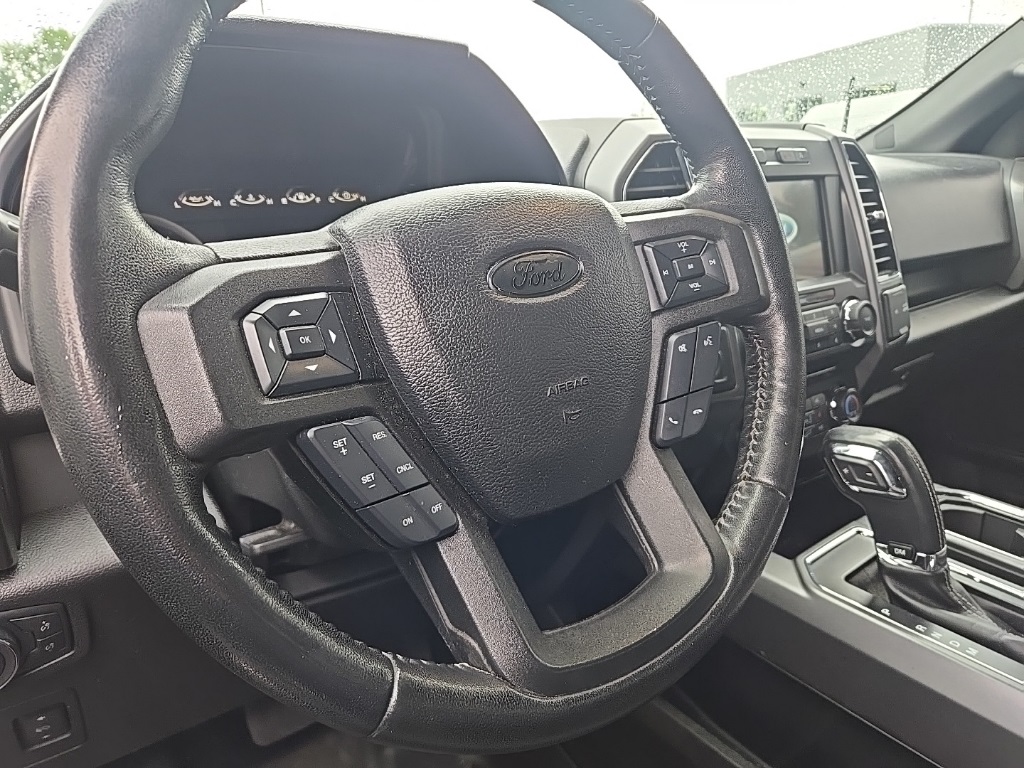 2018 Ford F-150 XLT photo 10