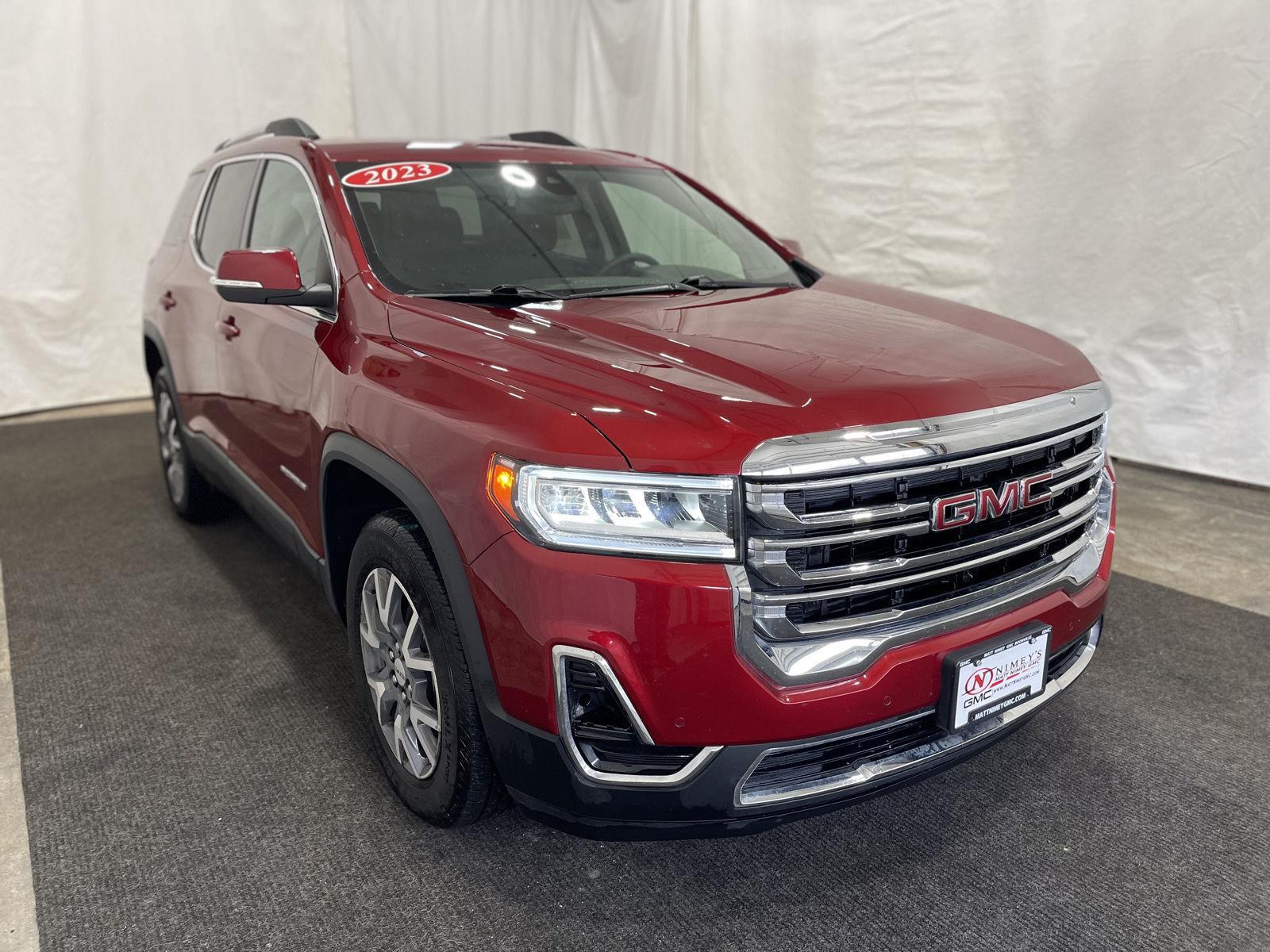 2023 Gmc Acadia SLE photo 3