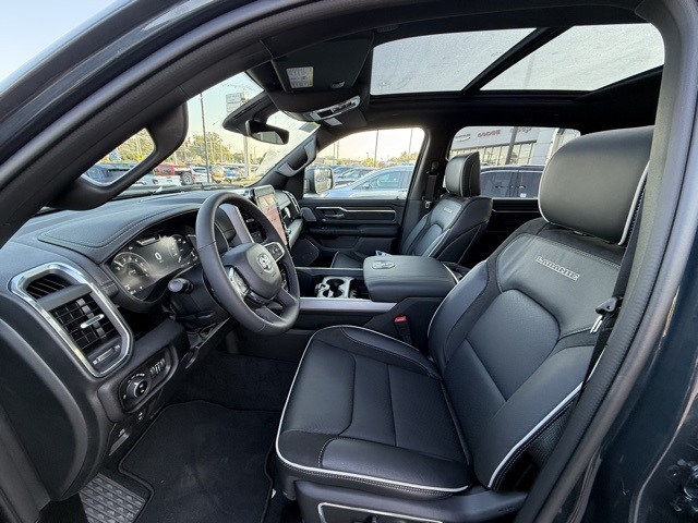 2026 Ram 1500 Laramie photo 13