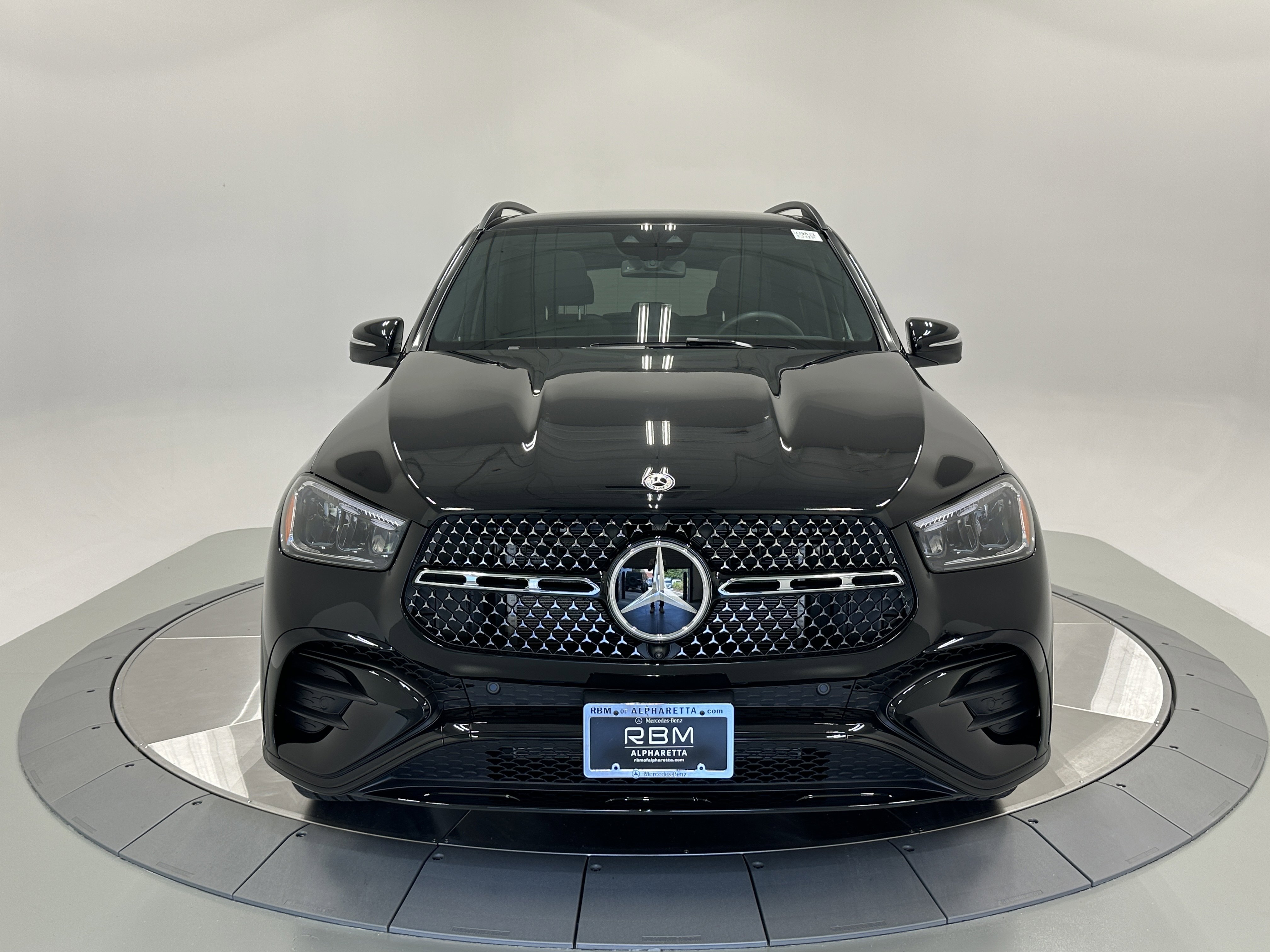 2025 Mercedes Benz GLE 450e 4MATIC photo 2