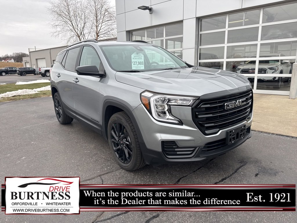 2024 GMC Terrain SLE's photo