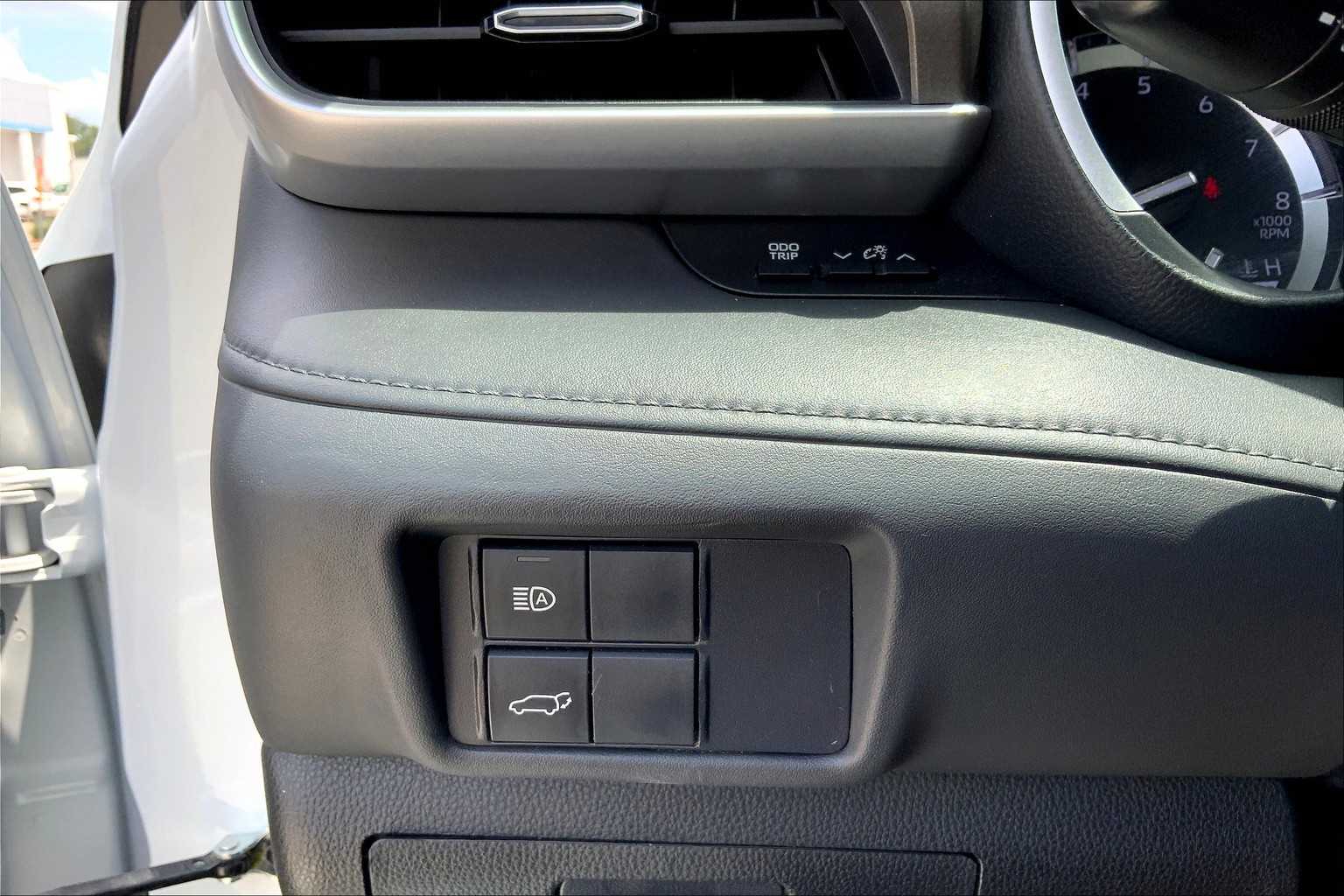 2022 Toyota Highlander XLE photo 30
