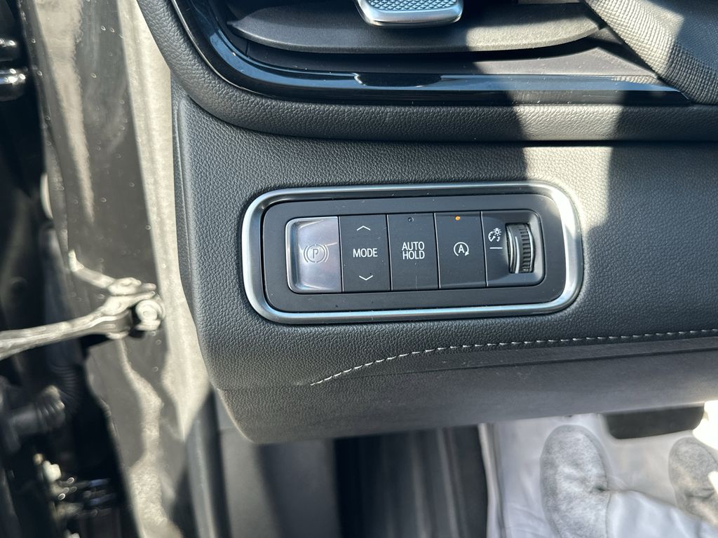 2025 BUICK ENCLAVE - Image 15