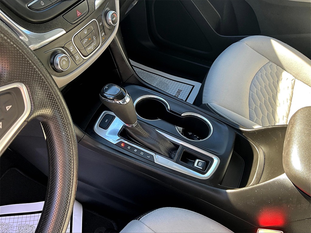 2019 Chevrolet Equinox LS photo 18