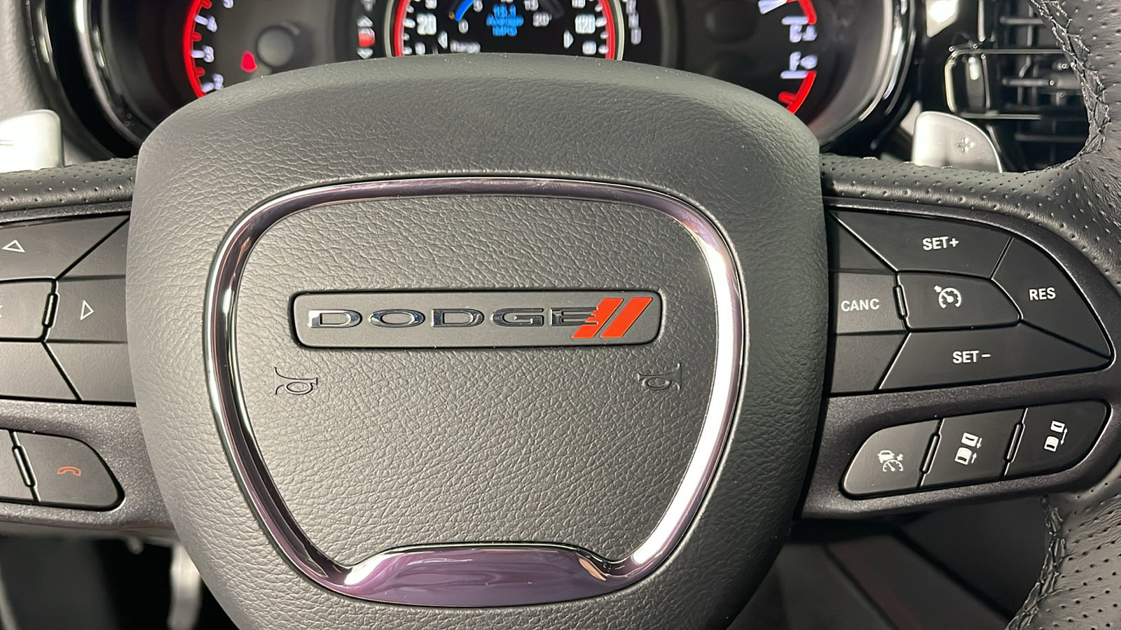 2025 Dodge Durango R/T Plus photo 28
