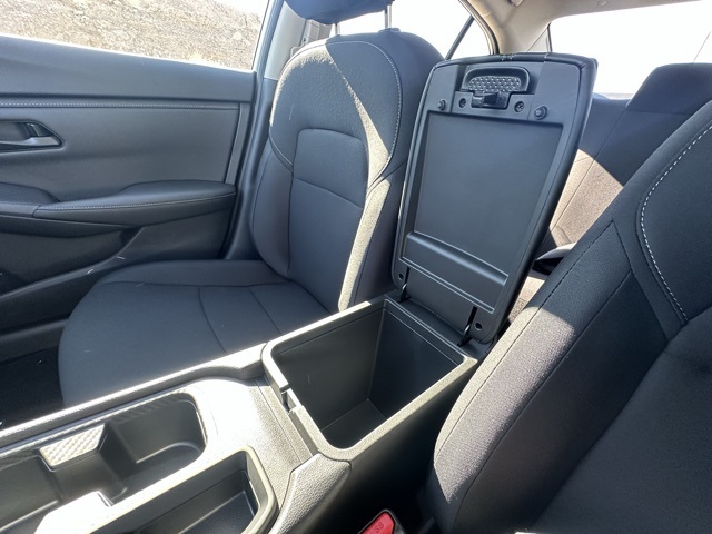2025 Nissan Sentra S photo 17