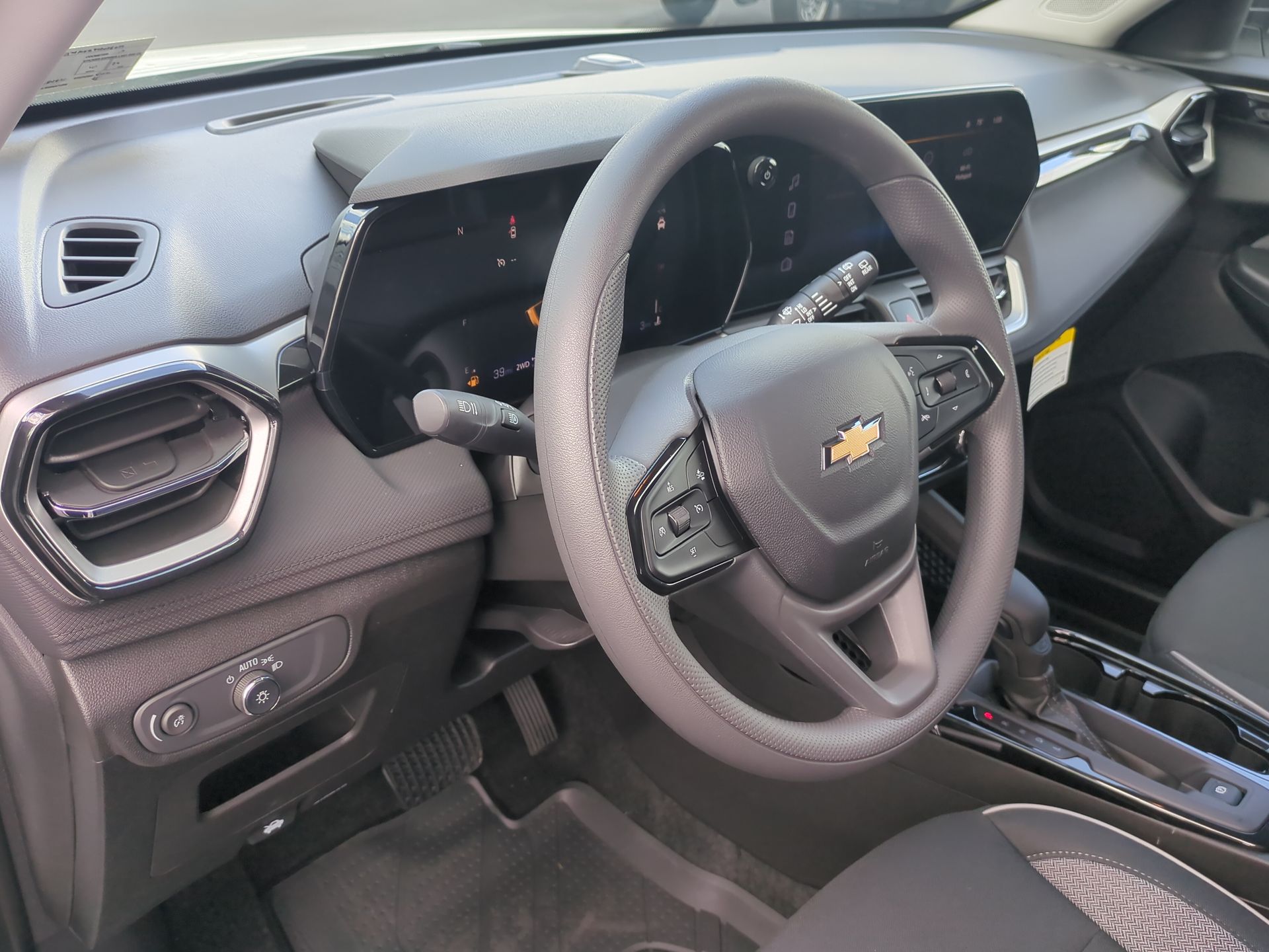 2026 Chevrolet Trailblazer LS photo 11