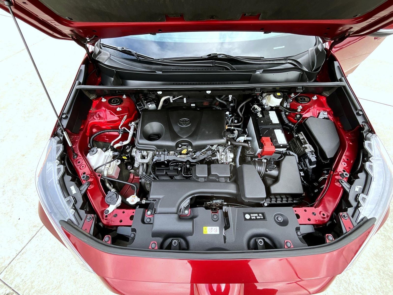 2022 Toyota RAV4 LE photo 24