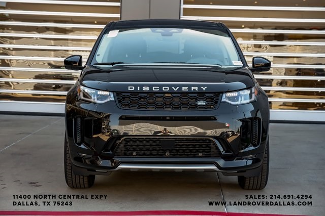 2025 Land Rover Discovery Sport S photo 2