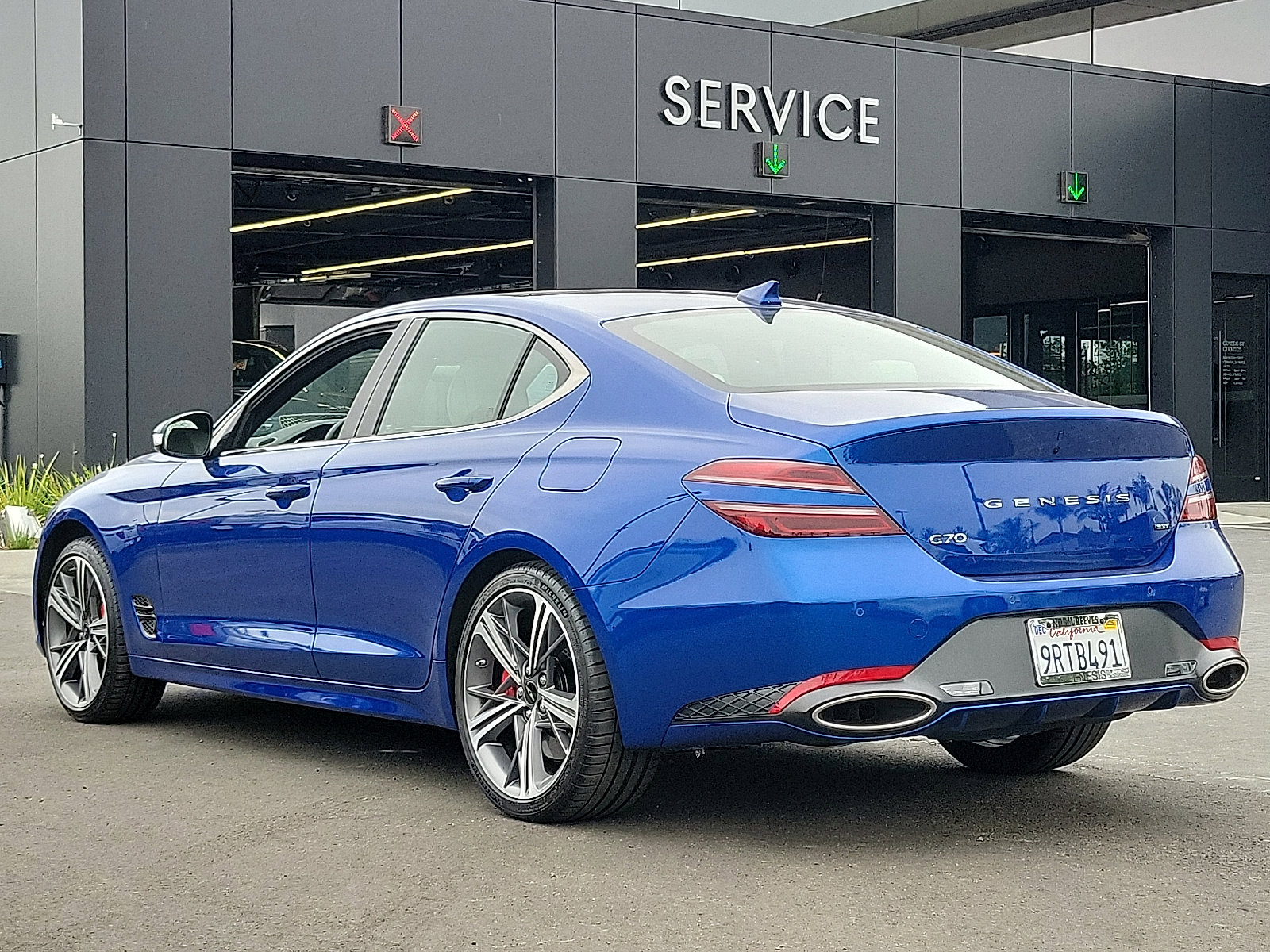 2025 Genesis G70 3.3T Sport Advanced photo 24
