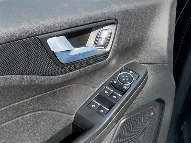 2023 Ford Escape ST-Line photo 10