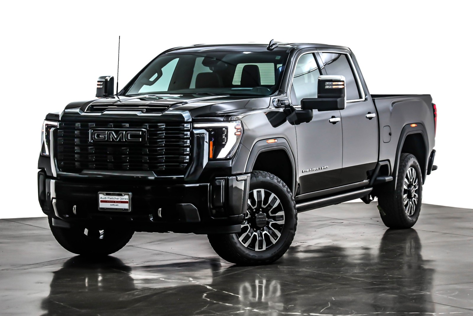 2024 GMC Sierra 3500HD Denali Ultimate's photo