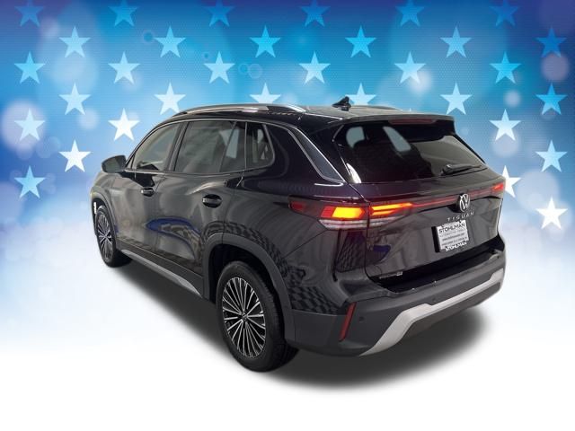 2025 Volkswagen Tiguan S photo 2