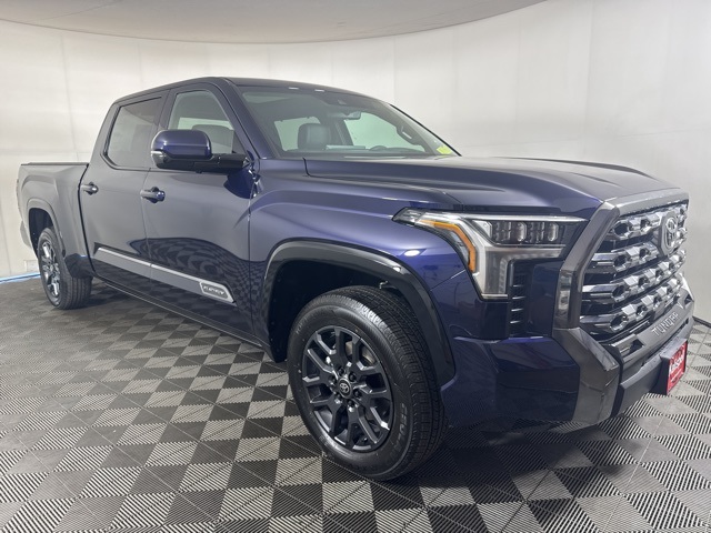 2026 Toyota Tundra Platinum's photo