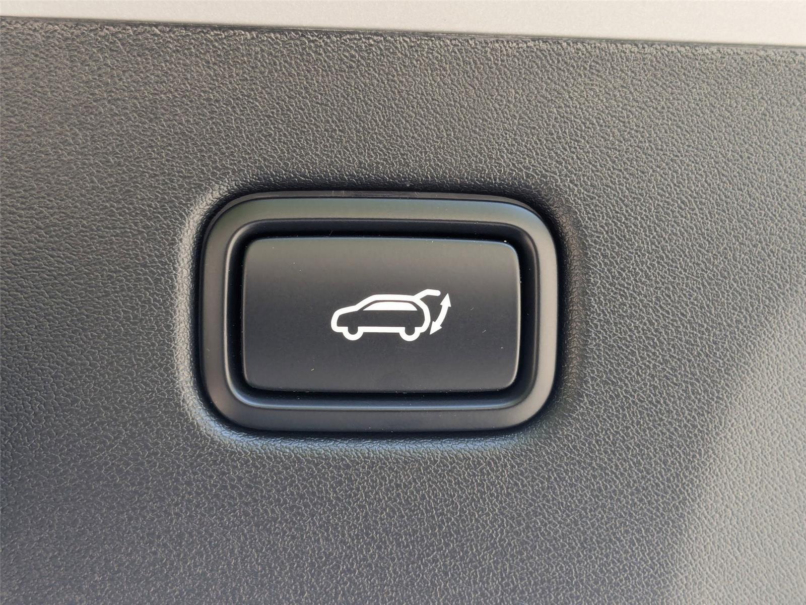 2025 Kia EV6 Wind photo 30