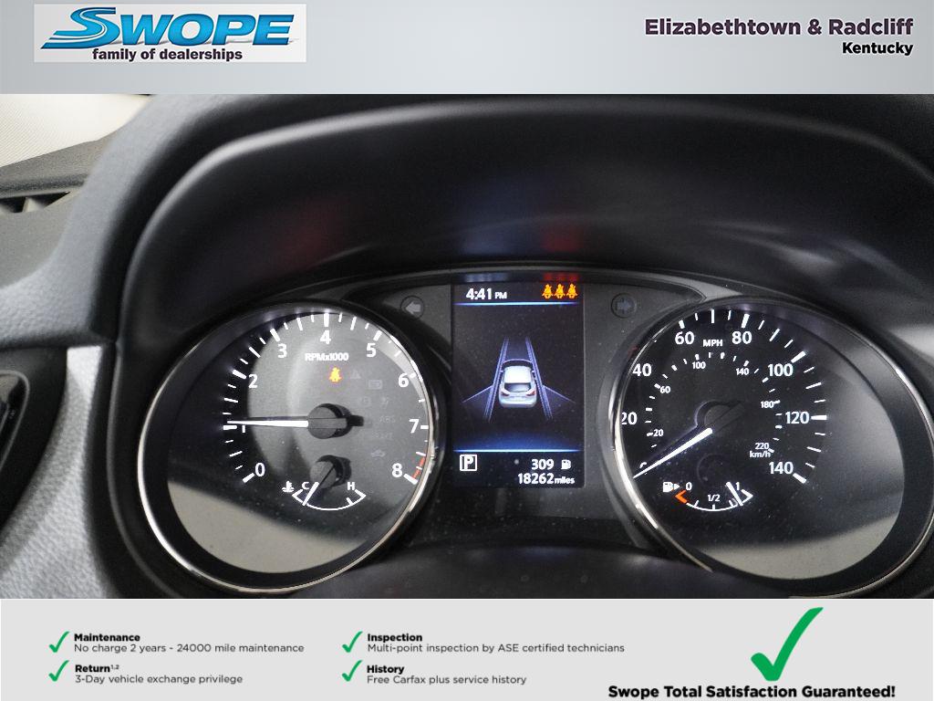 2022 Nissan Rogue Sport S photo 3