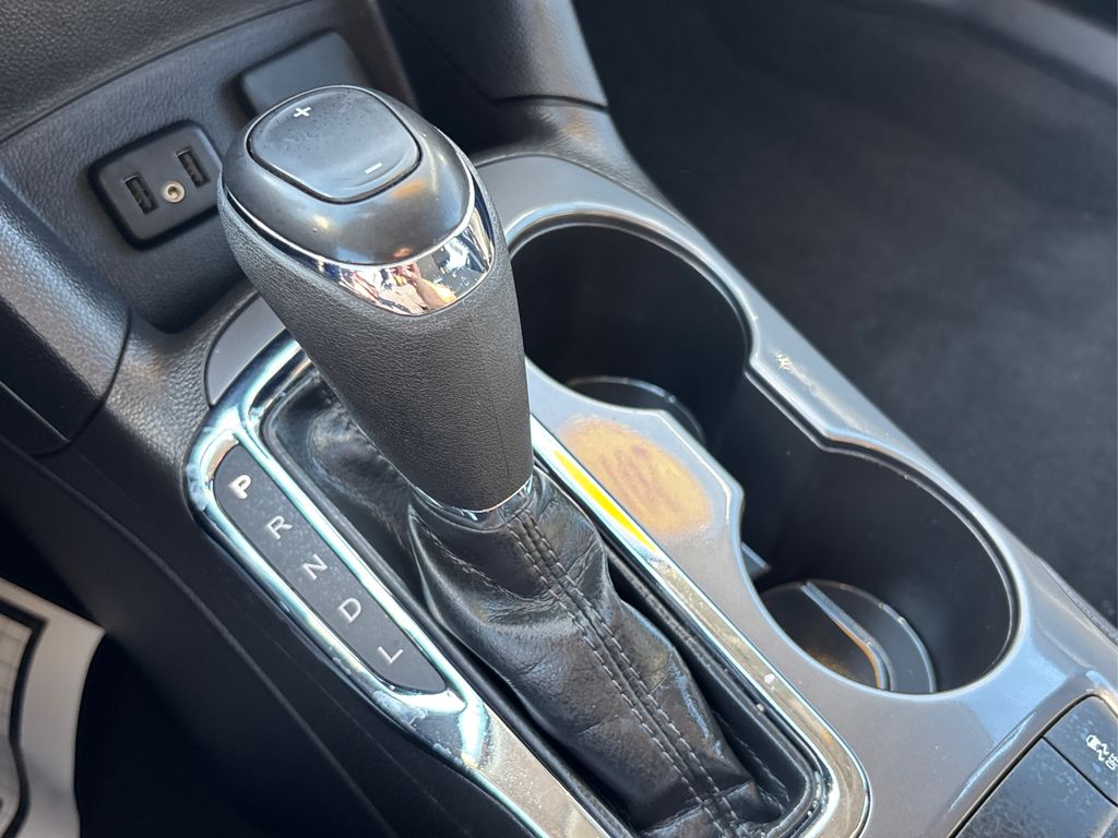2019 Chevrolet Cruze LS photo 25