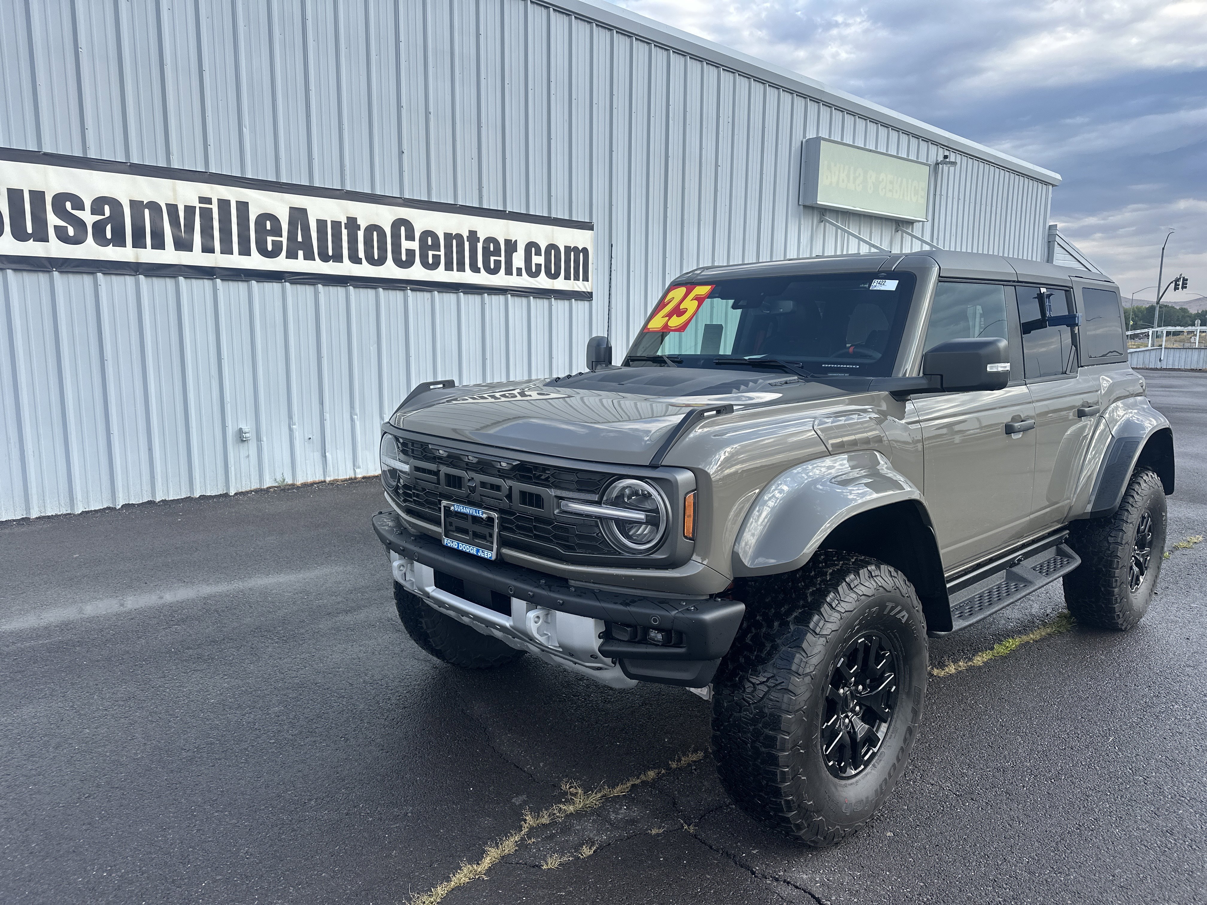 2025 Ford Bronco 4-Door Raptor's photo