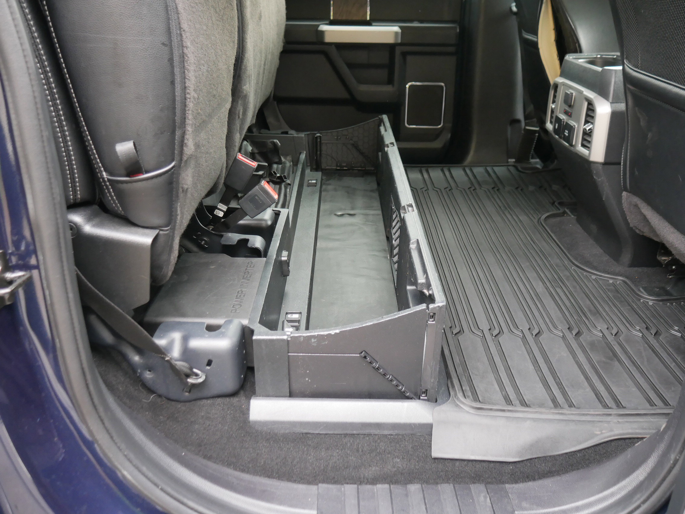 2019 Ford F-350 Lariat photo 27