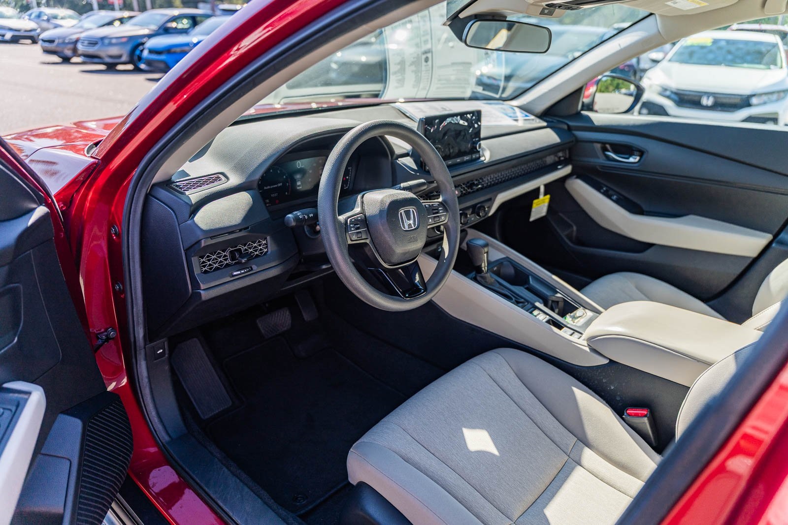2025 Honda Accord LX photo 17
