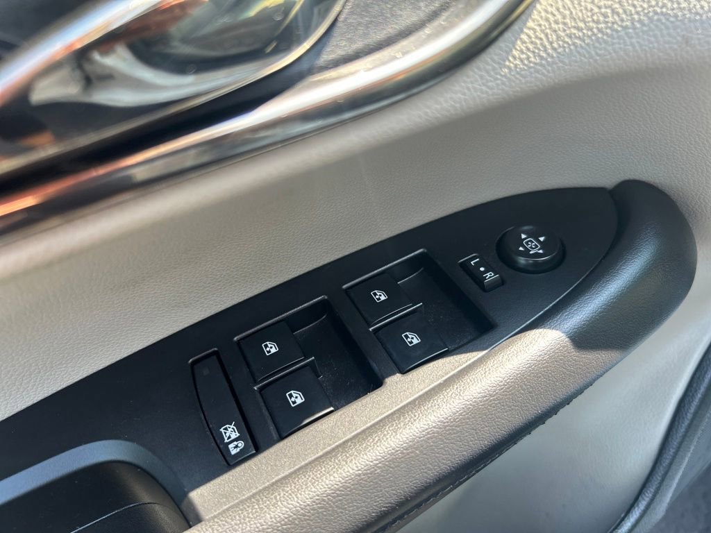 2017 Cadillac ATS Base photo 26