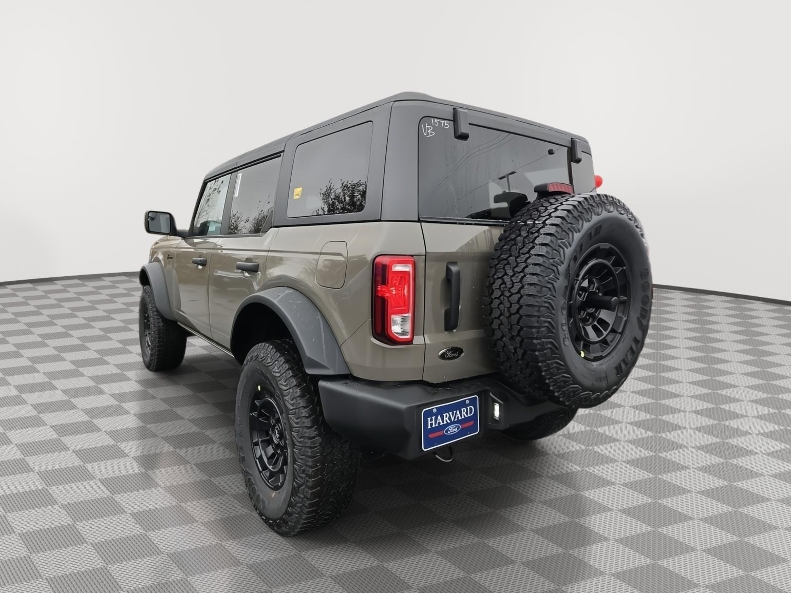 2025 Ford Bronco Big Bend photo 3