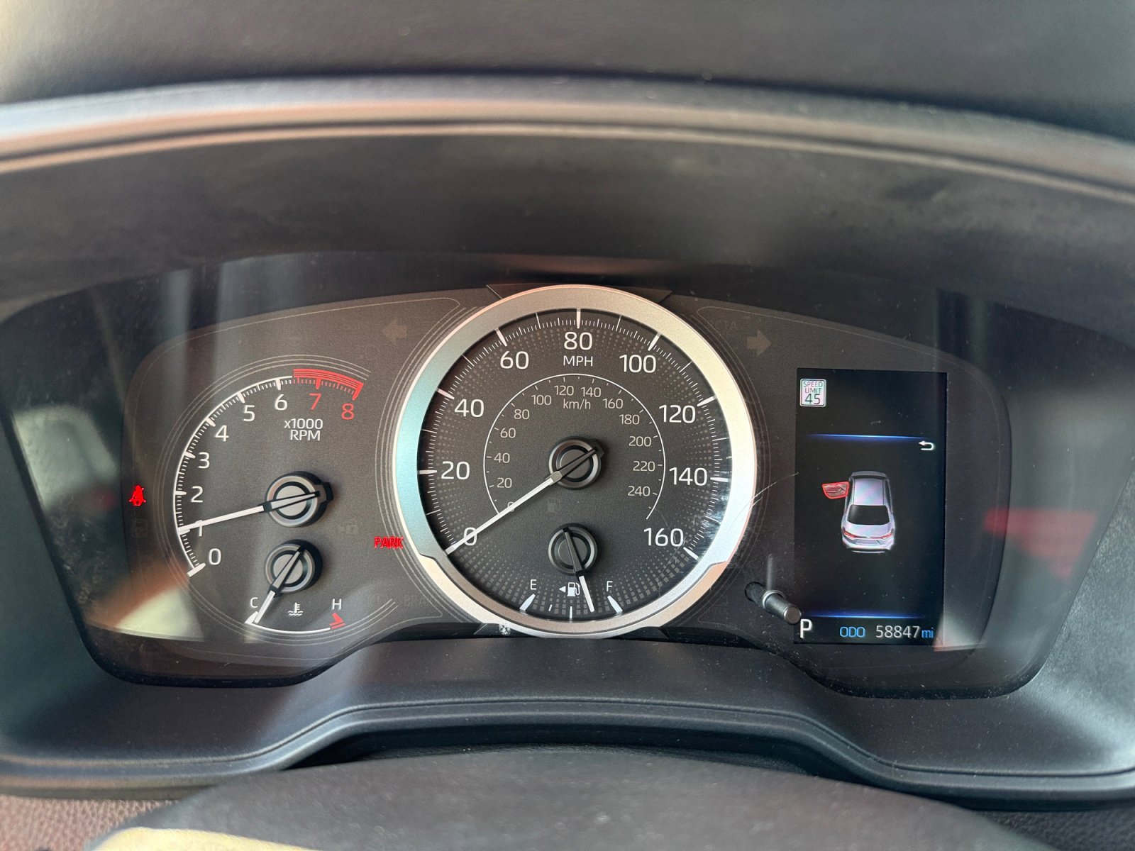 2021 Toyota Corolla LE photo 11