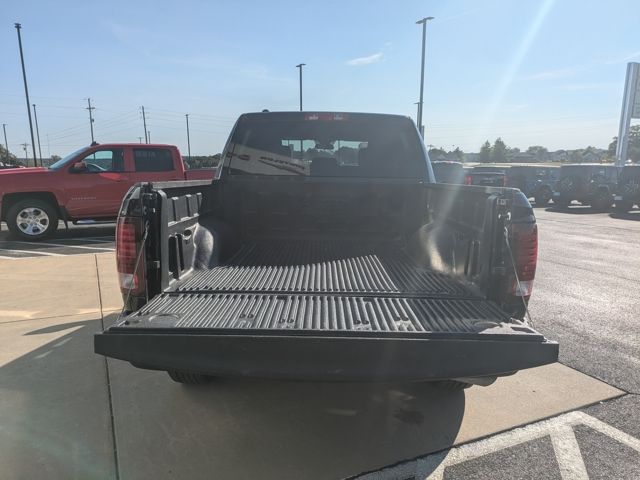 2024 Ram 1500 Classic Warlock photo 17