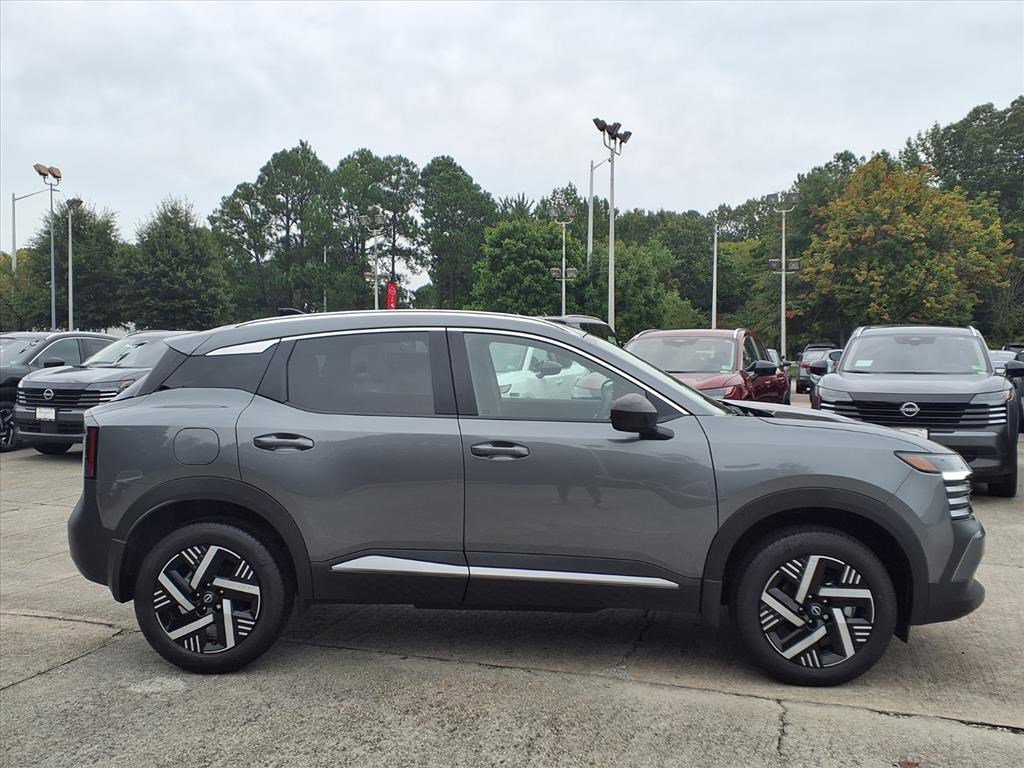 2026 Nissan Kicks SV photo 3