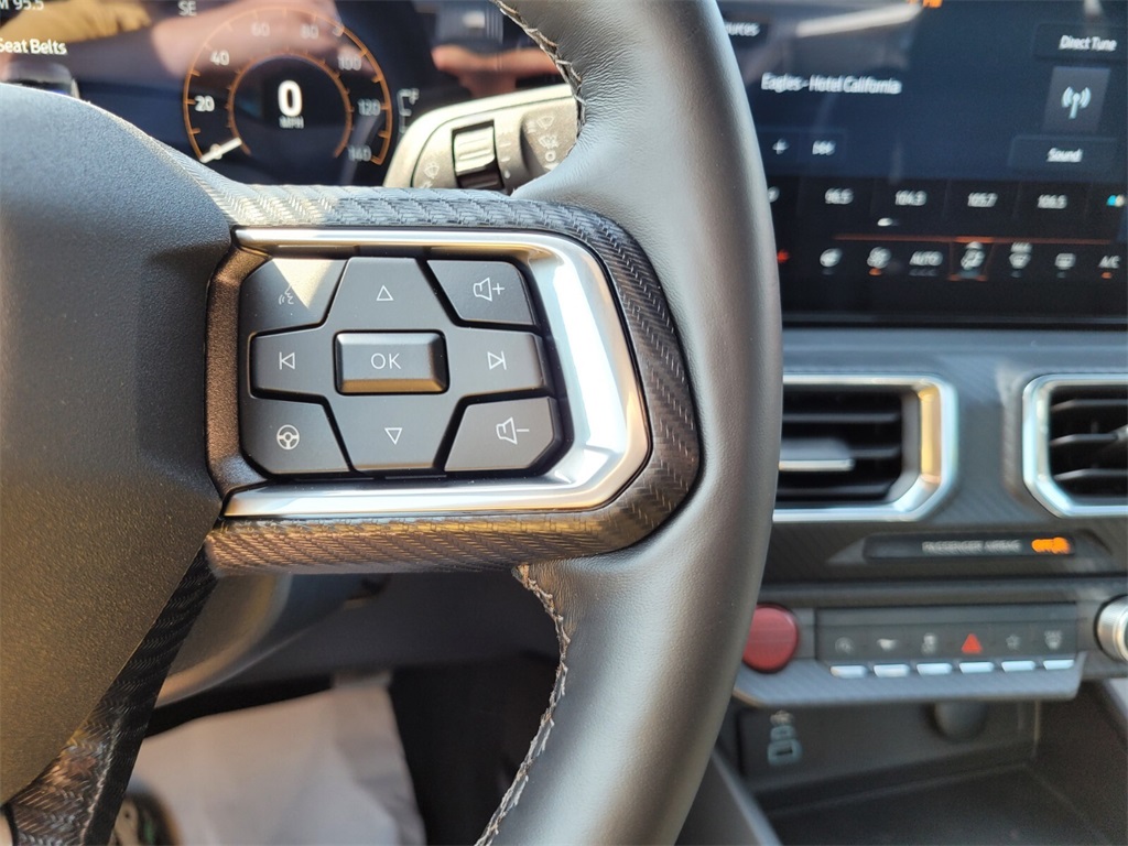 2025 Ford Mustang EcoBoost Premium photo 18