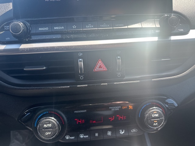 2019 Kia Forte LXS photo 21