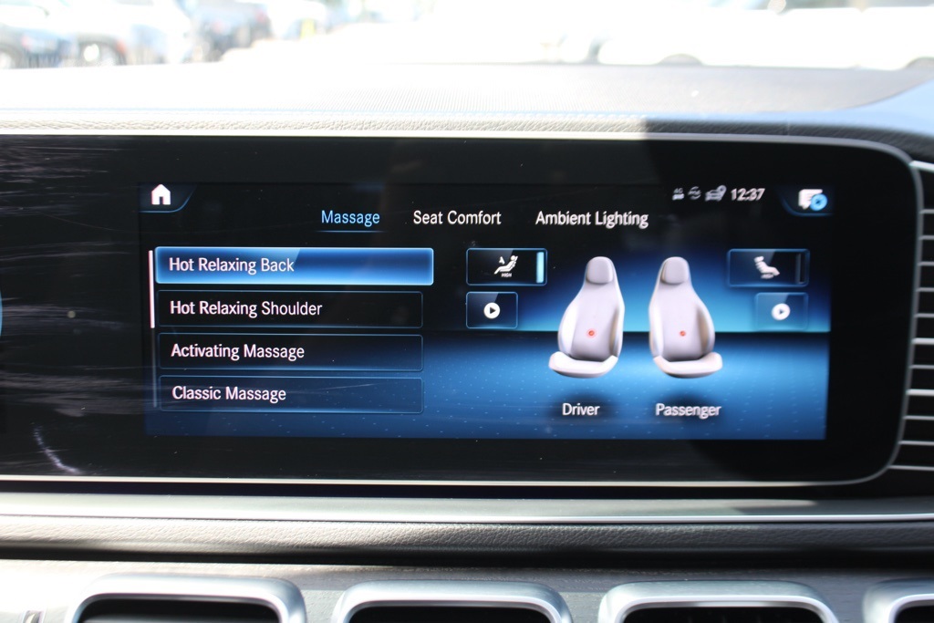 2023 Mercedes Benz GLS 580 4MATIC photo 19